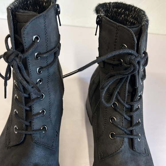 Cushionaire Rena Black Lace Up Combat Hiker Boots - Picture 9 of 11
